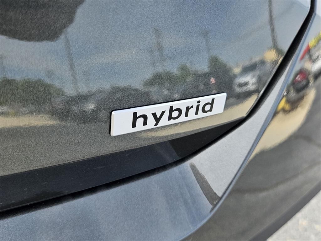 new 2025 Hyundai ELANTRA HEV car, priced at $23,995