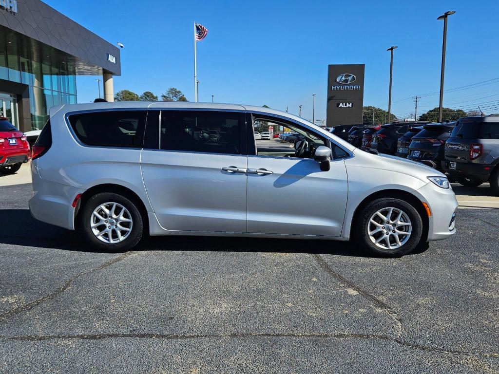 used 2023 Chrysler Pacifica car, priced at $22,020