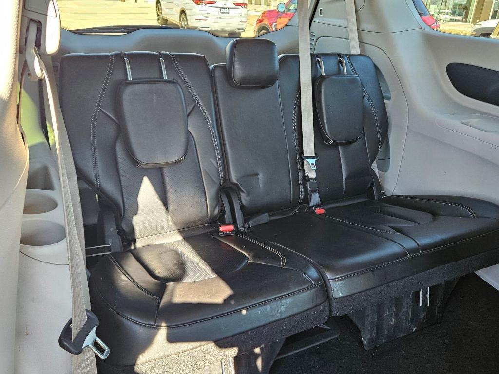 used 2023 Chrysler Pacifica car, priced at $22,020