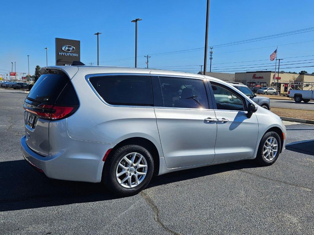 used 2023 Chrysler Pacifica car, priced at $22,020