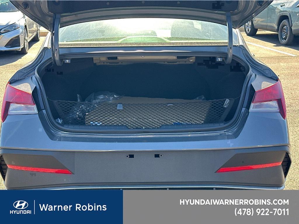 new 2025 Hyundai Elantra car, priced at $24,246