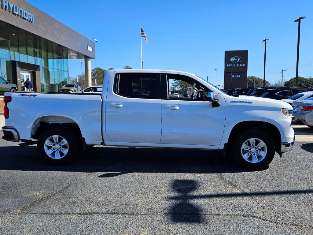 used 2025 Chevrolet Silverado 1500 car, priced at $37,720
