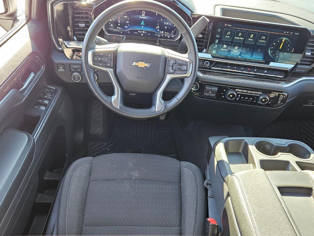 used 2025 Chevrolet Silverado 1500 car, priced at $37,720