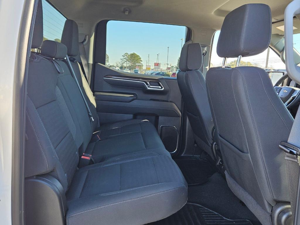 used 2025 Chevrolet Silverado 1500 car, priced at $37,720