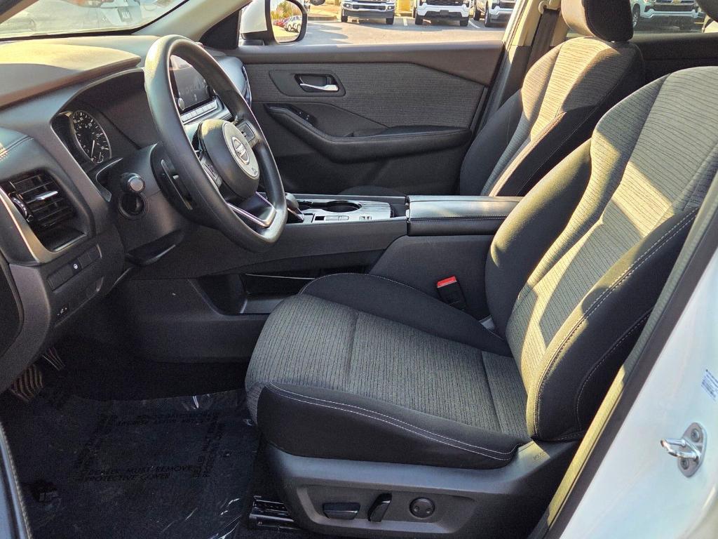 used 2021 Nissan Rogue car, priced at $16,160