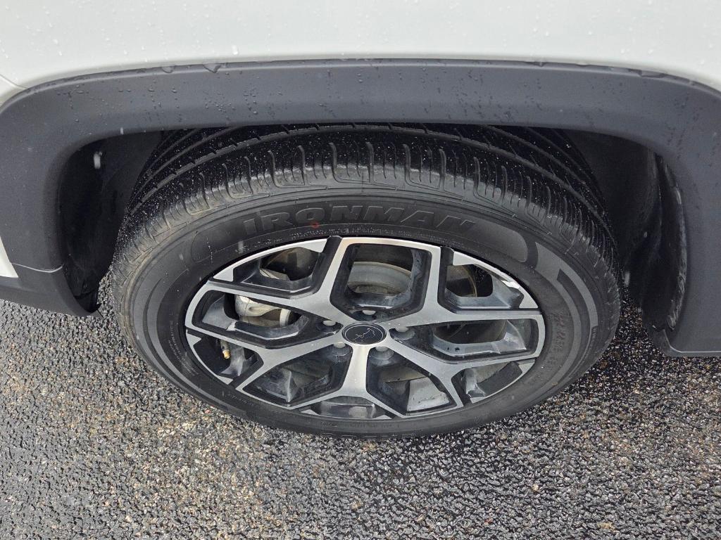 used 2025 Jeep Compass car, priced at $20,020