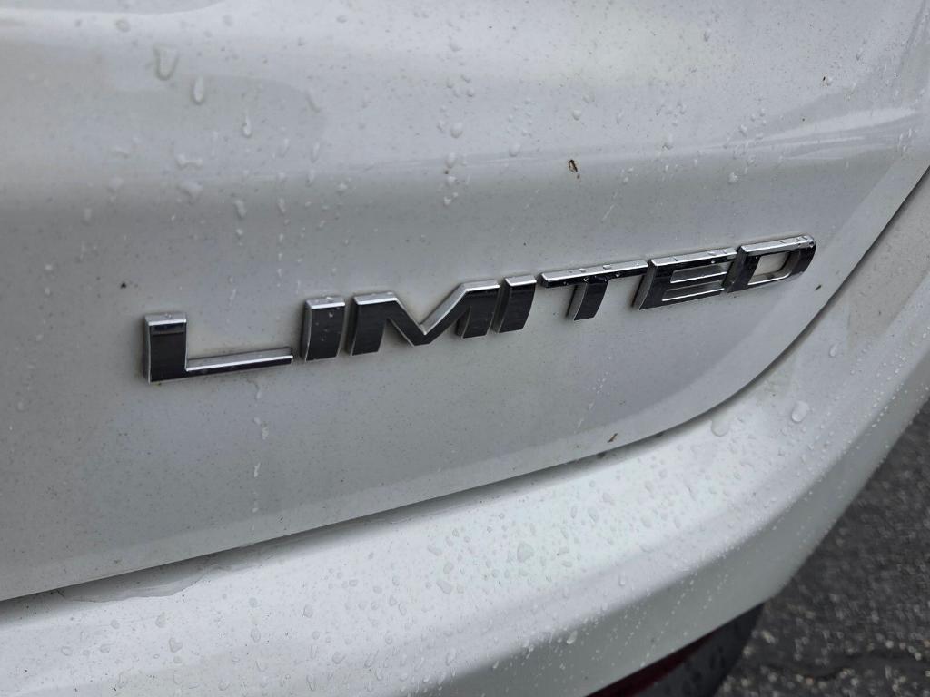used 2025 Jeep Compass car, priced at $20,020