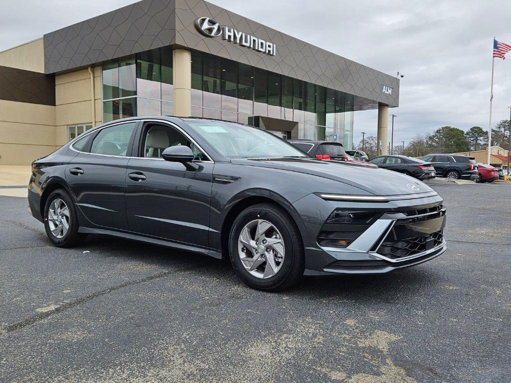 new 2026 Hyundai Sonata car, priced at $25,342