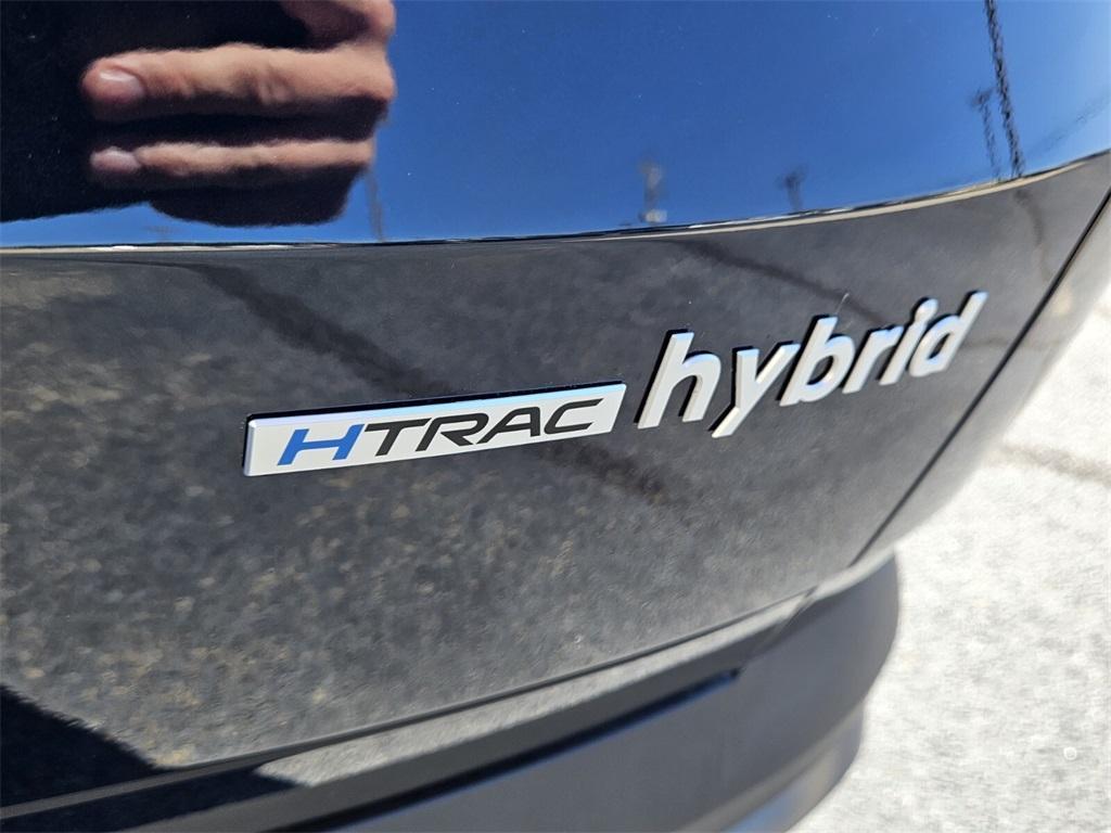 new 2025 Hyundai TUCSON Hybrid car, priced at $31,061