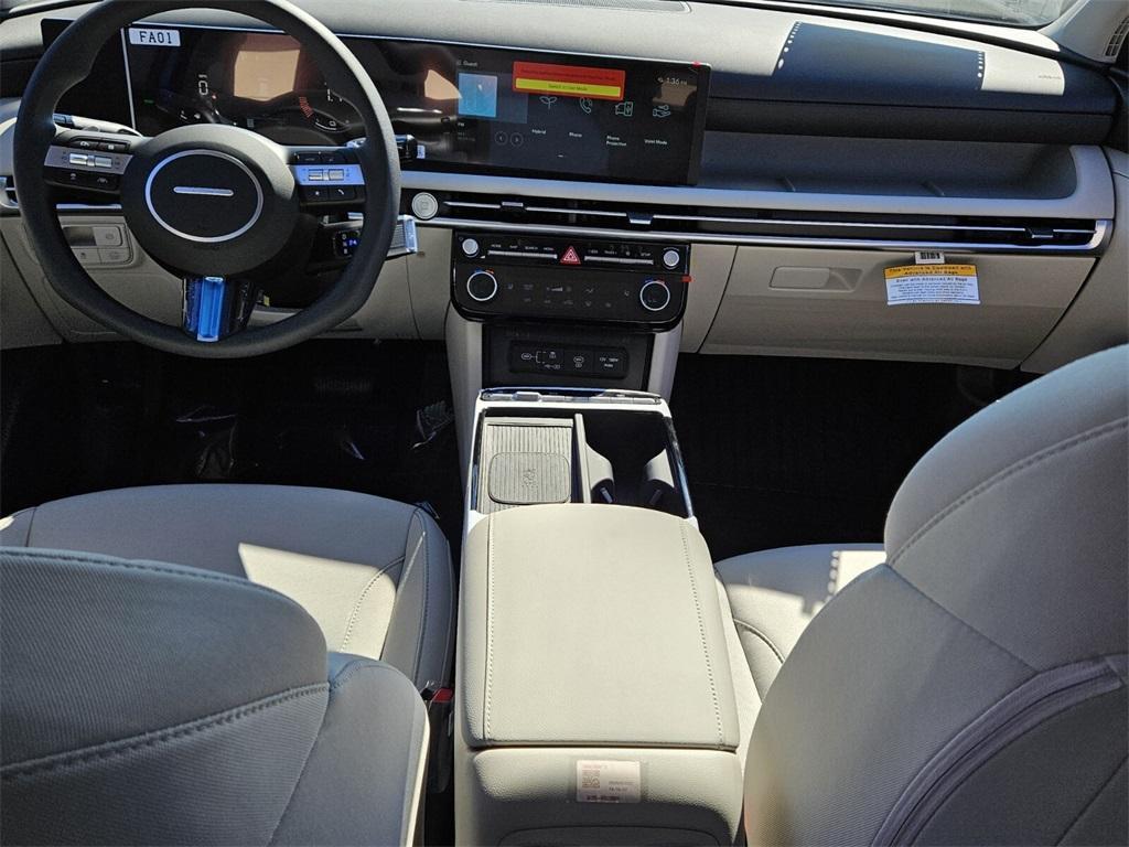 new 2025 Hyundai TUCSON Hybrid car, priced at $31,061