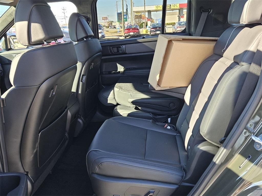 new 2026 Hyundai SANTA FE HEV car, priced at $46,480