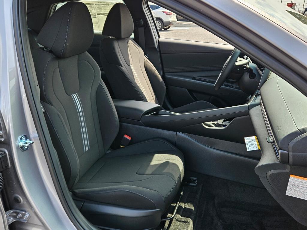 new 2025 Hyundai ELANTRA HEV car, priced at $23,995