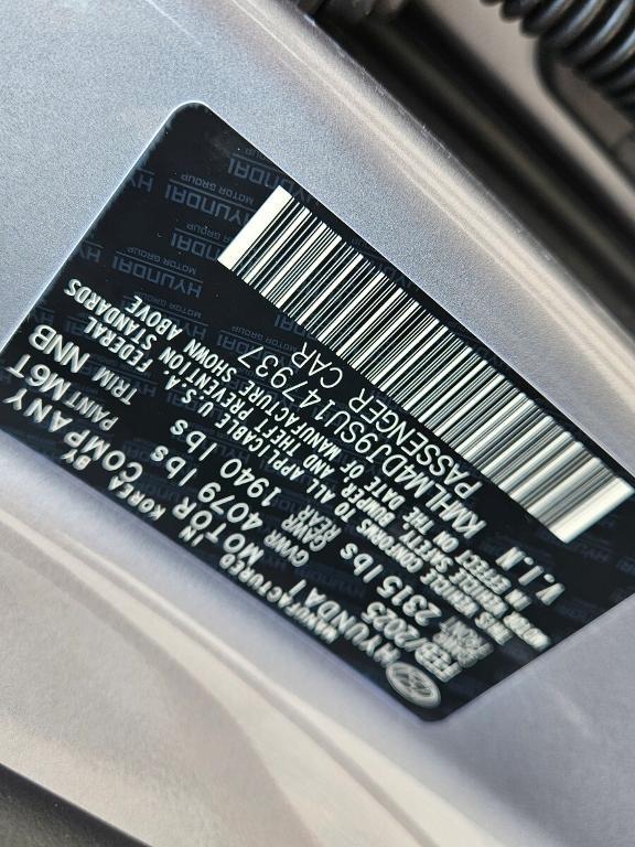 new 2025 Hyundai ELANTRA HEV car, priced at $23,995