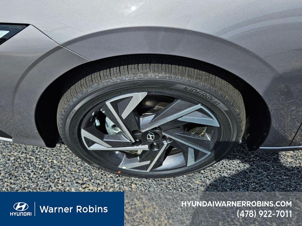 new 2025 Hyundai ELANTRA HEV car, priced at $23,245