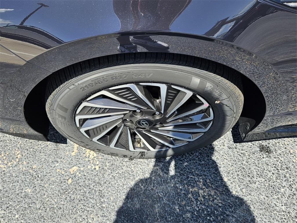 new 2025 Hyundai Sonata Hybrid car, priced at $35,703