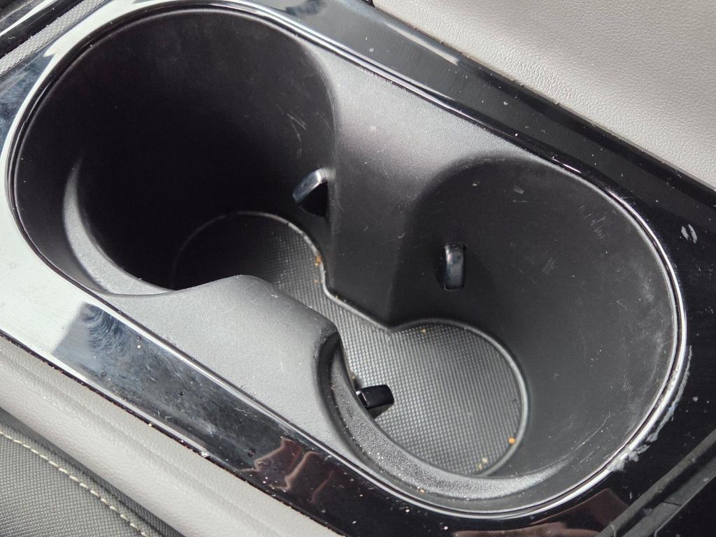 used 2025 Hyundai ELANTRA HEV car, priced at $20,920