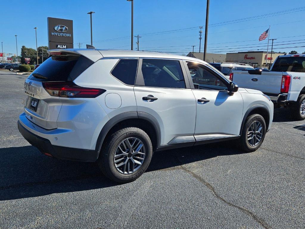 used 2024 Nissan Rogue car, priced at $17,420