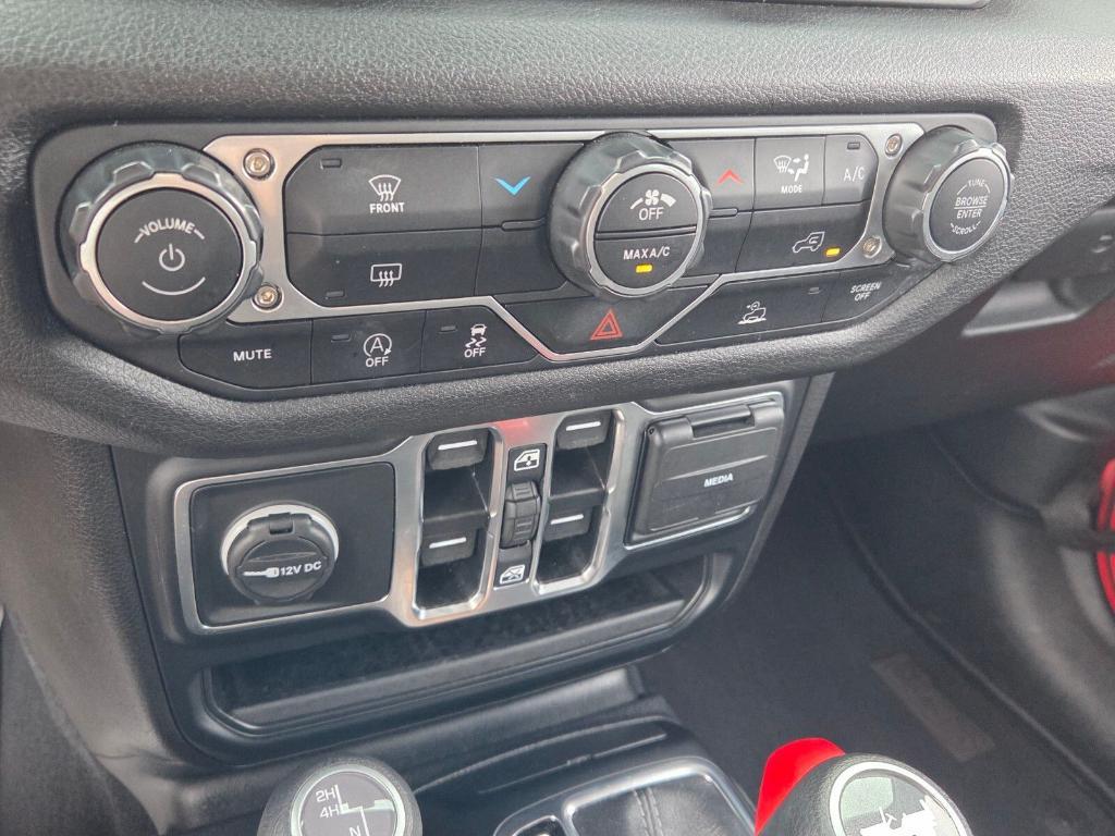 used 2025 Jeep Wrangler car, priced at $29,920