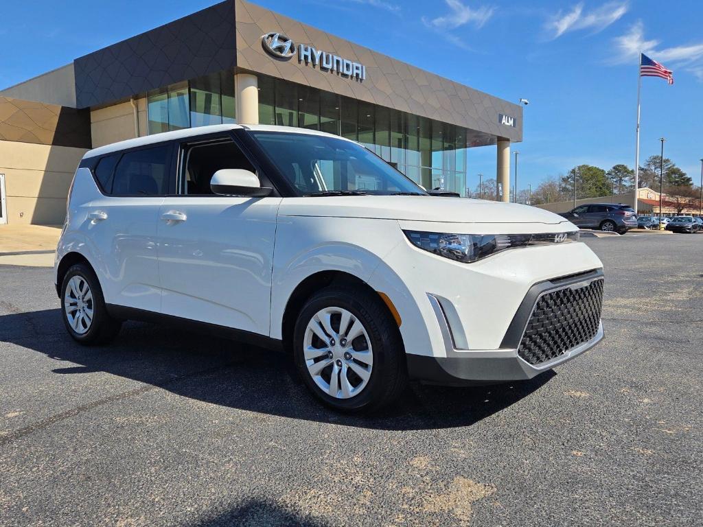 used 2025 Kia Soul car, priced at $15,020