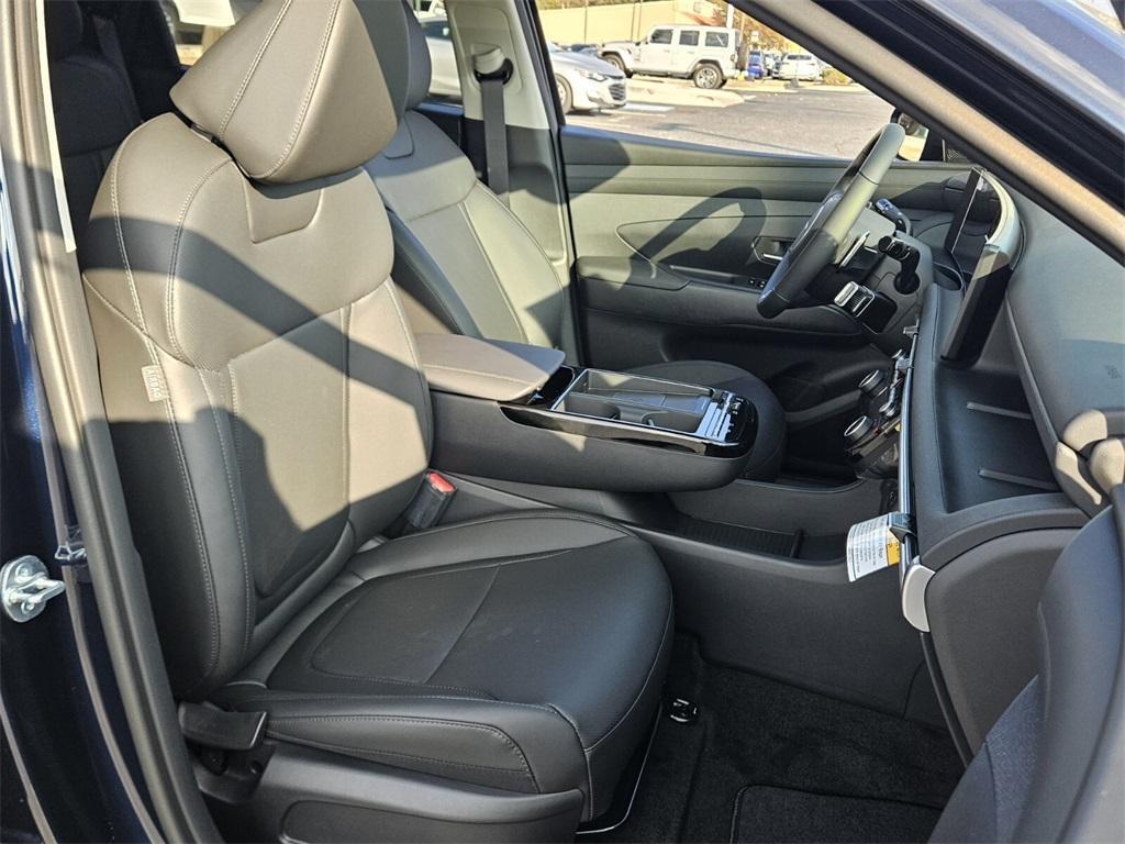 new 2026 Hyundai TUCSON Hybrid car, priced at $34,445