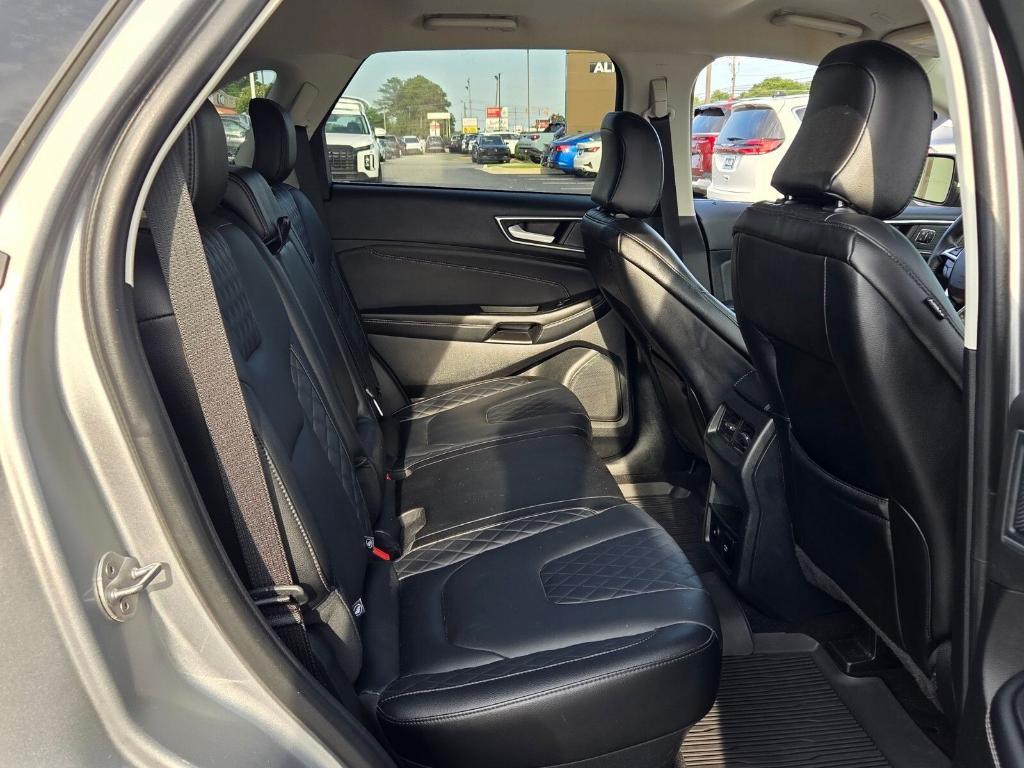 used 2024 Ford Edge car, priced at $26,920