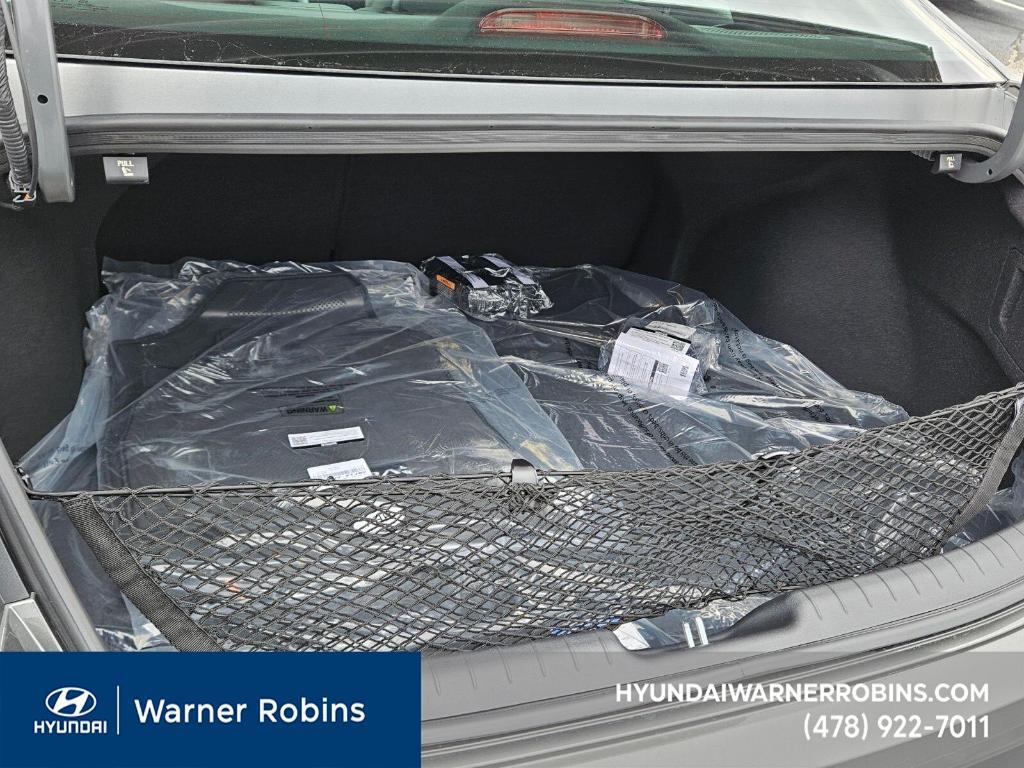 new 2026 Hyundai ELANTRA HEV car, priced at $29,951