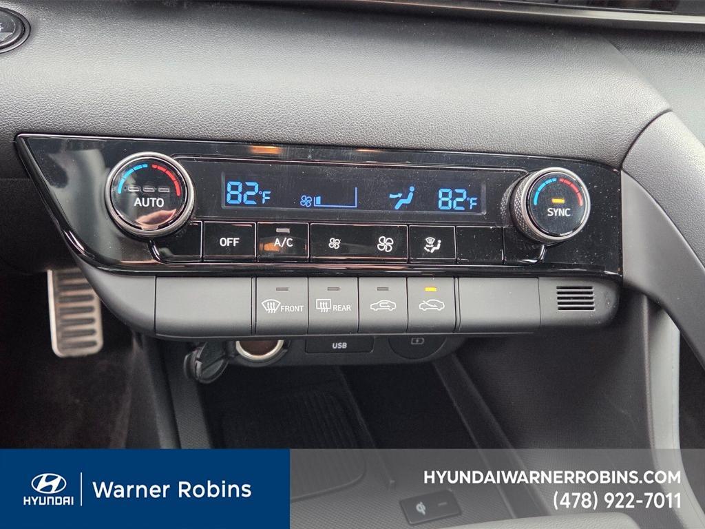 new 2025 Hyundai Elantra car, priced at $24,204