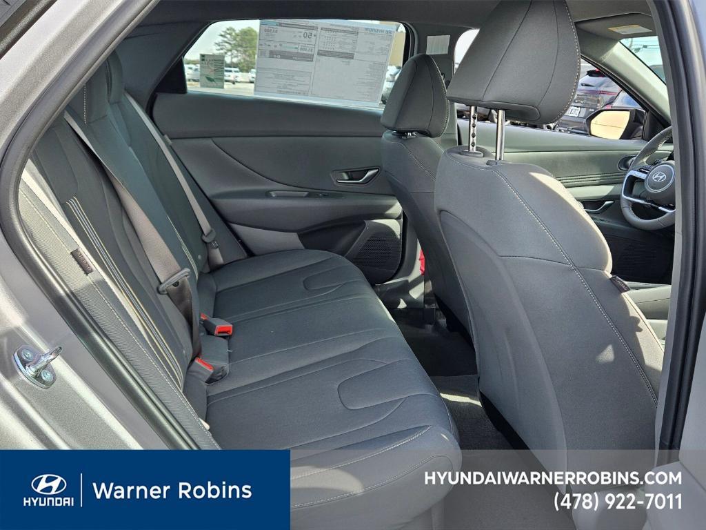 new 2026 Hyundai ELANTRA HEV car, priced at $27,559