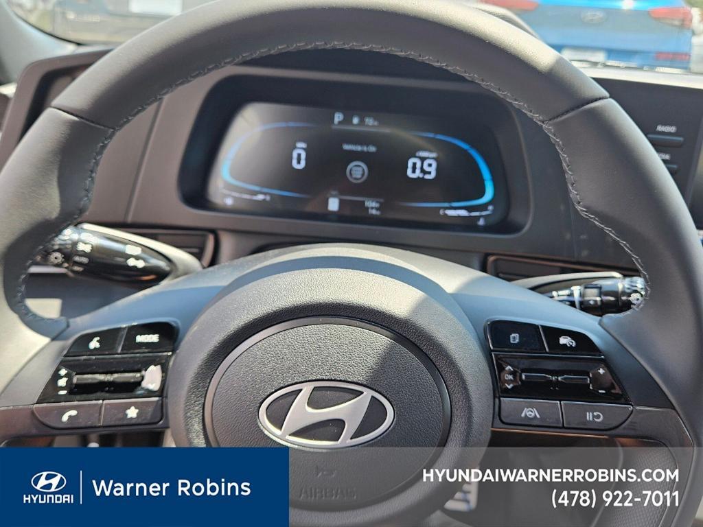 new 2025 Hyundai Elantra car, priced at $21,995