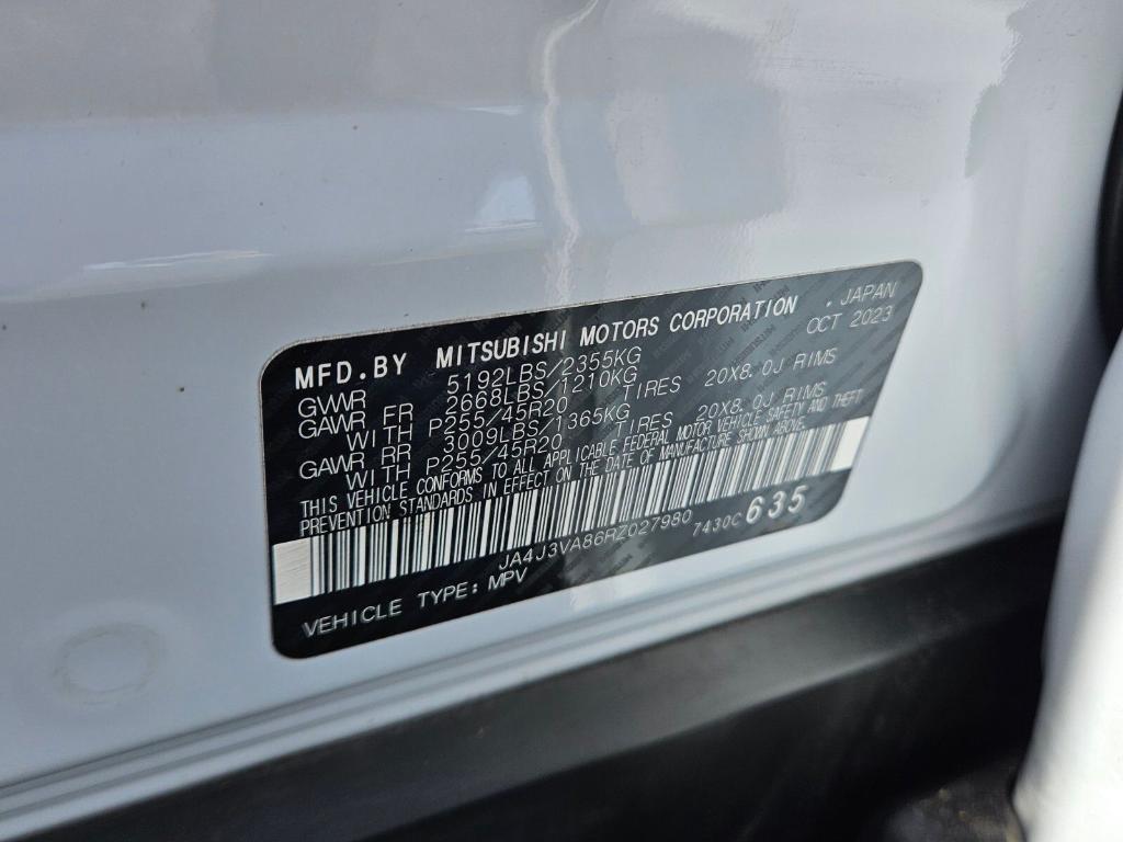 used 2024 Mitsubishi Outlander car, priced at $20,420