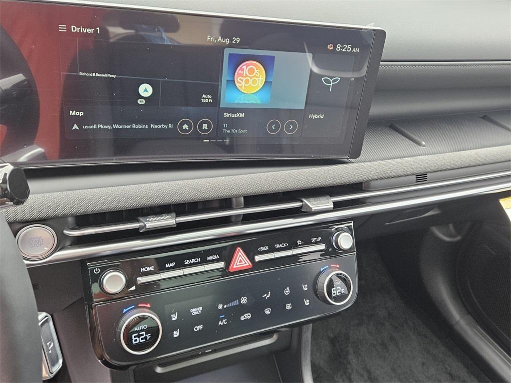 new 2025 Hyundai TUCSON Hybrid car, priced at $38,290