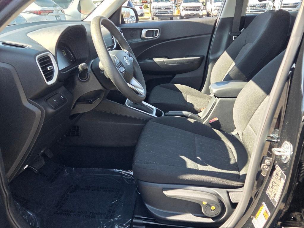 used 2025 Hyundai Venue car, priced at $16,320