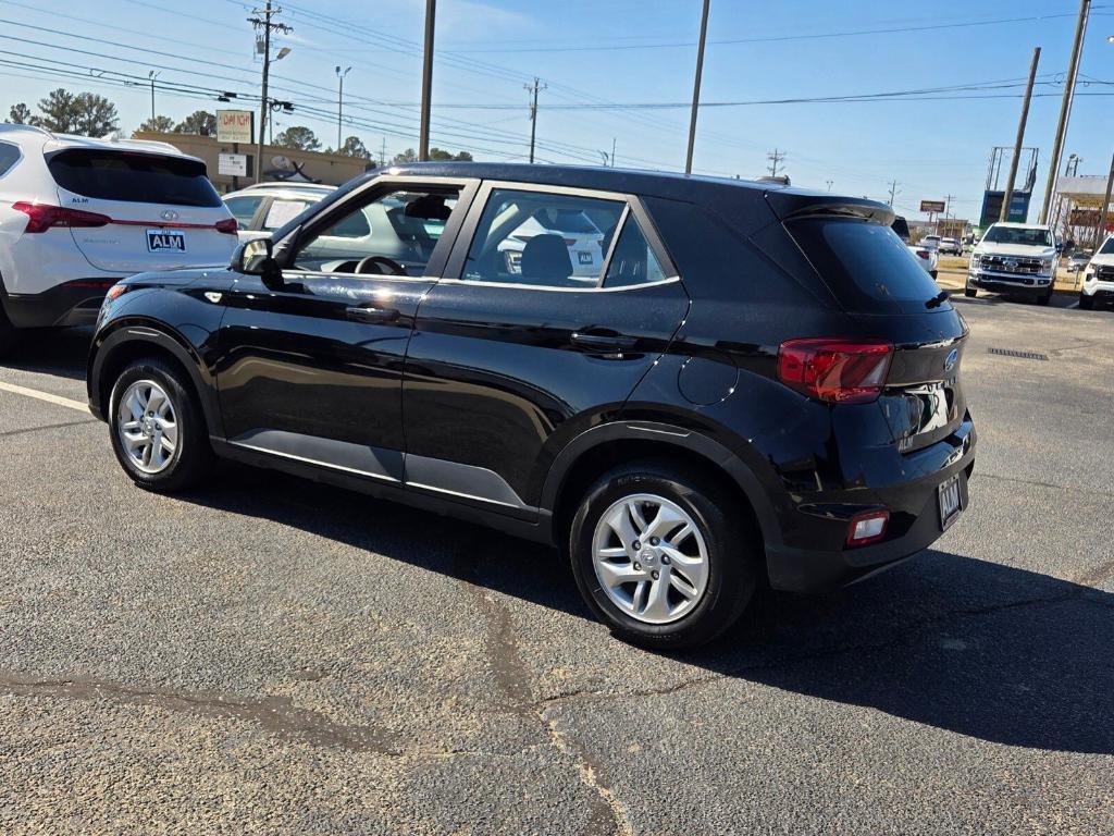 used 2025 Hyundai Venue car, priced at $16,320
