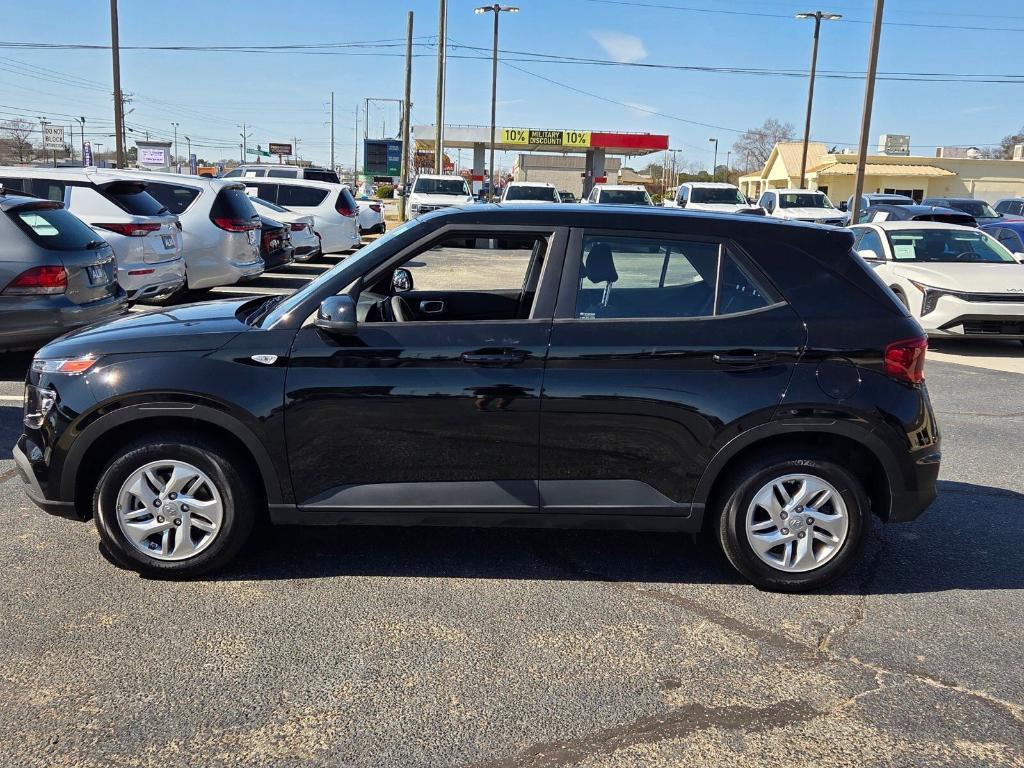 used 2025 Hyundai Venue car, priced at $16,320