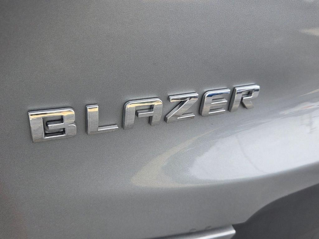 used 2025 Chevrolet Blazer car, priced at $24,420