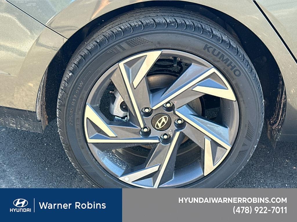 new 2025 Hyundai Elantra car, priced at $24,200