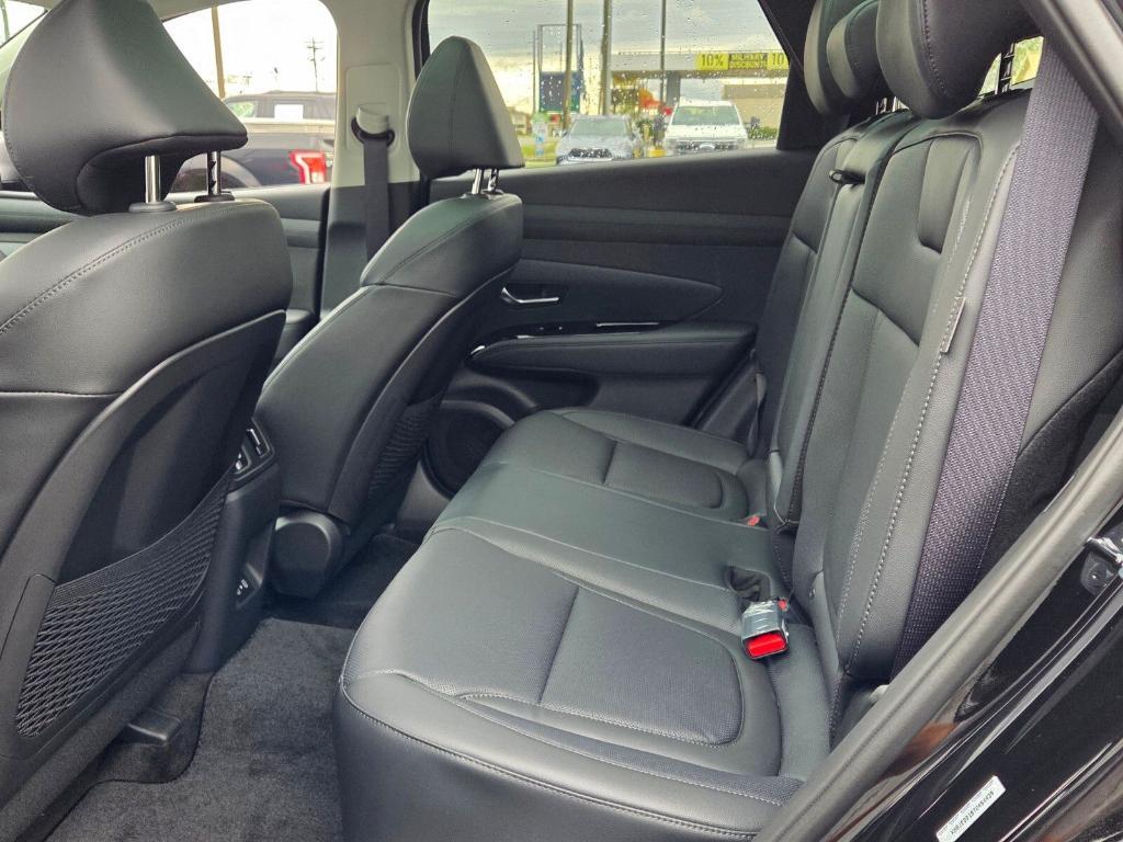 new 2026 Hyundai TUCSON Hybrid car, priced at $40,370