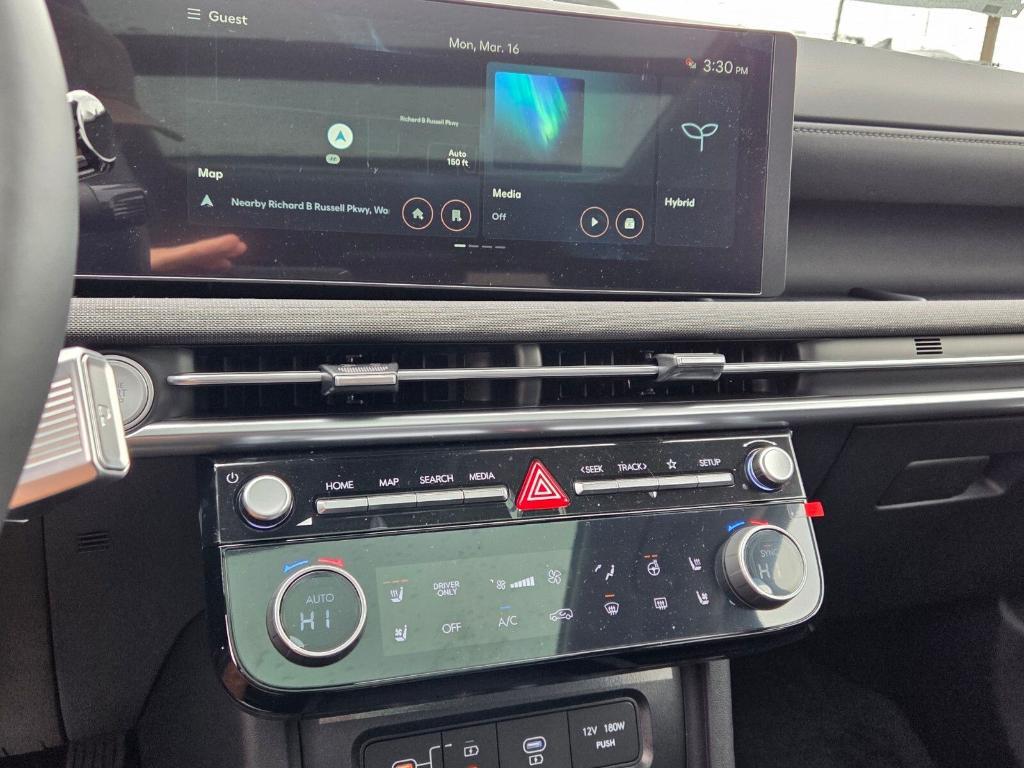 new 2026 Hyundai TUCSON Hybrid car, priced at $40,370