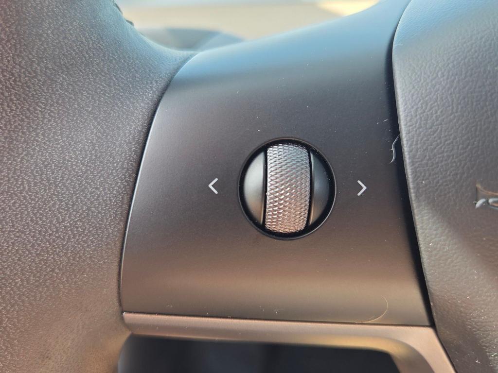 Tesla Model 3 view 26