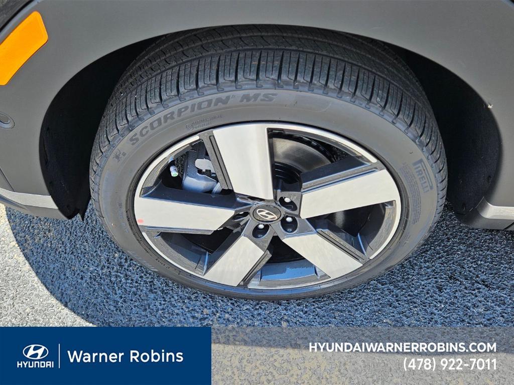 new 2025 Hyundai SANTA FE HEV car, priced at $37,995