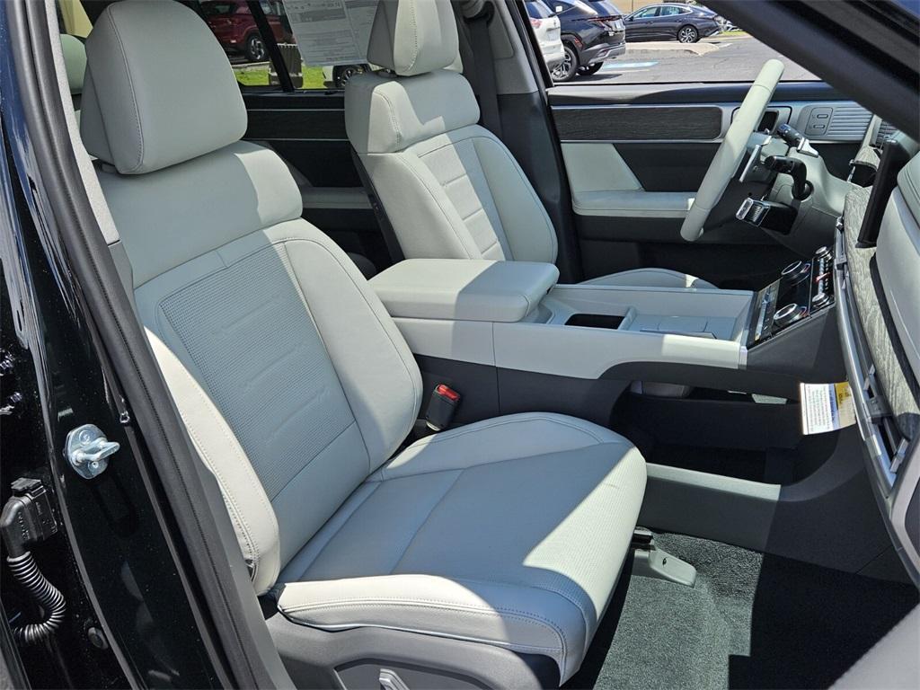 new 2025 Hyundai SANTA FE HEV car, priced at $40,595