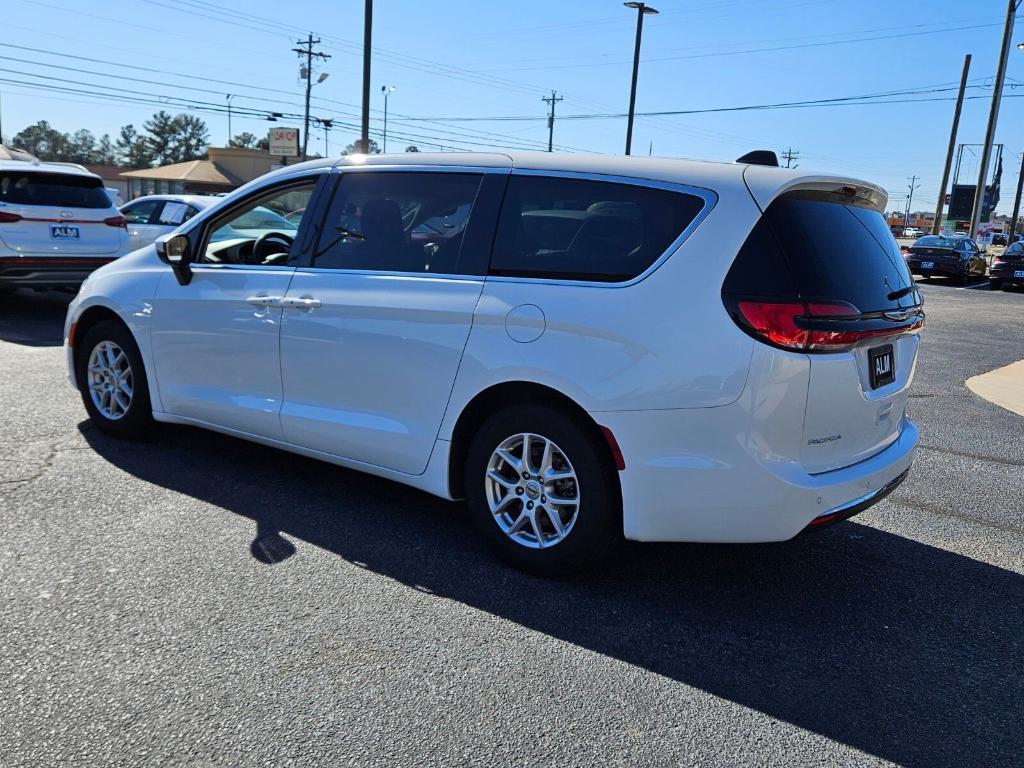 used 2023 Chrysler Pacifica car, priced at $21,720