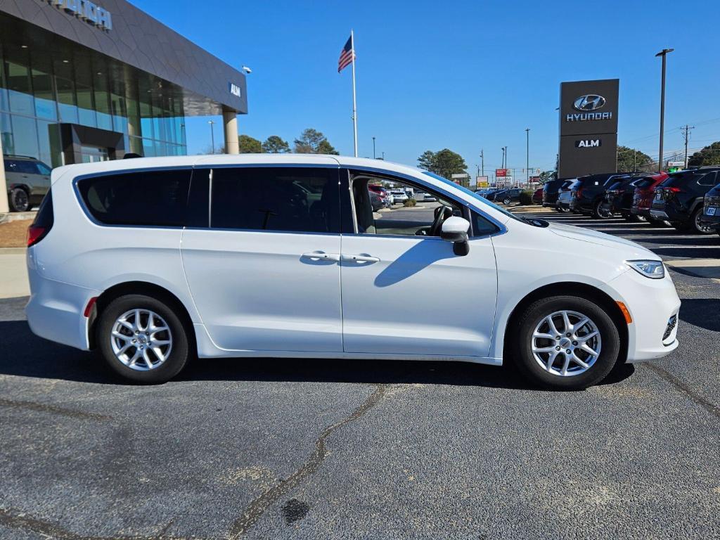 used 2023 Chrysler Pacifica car, priced at $21,720
