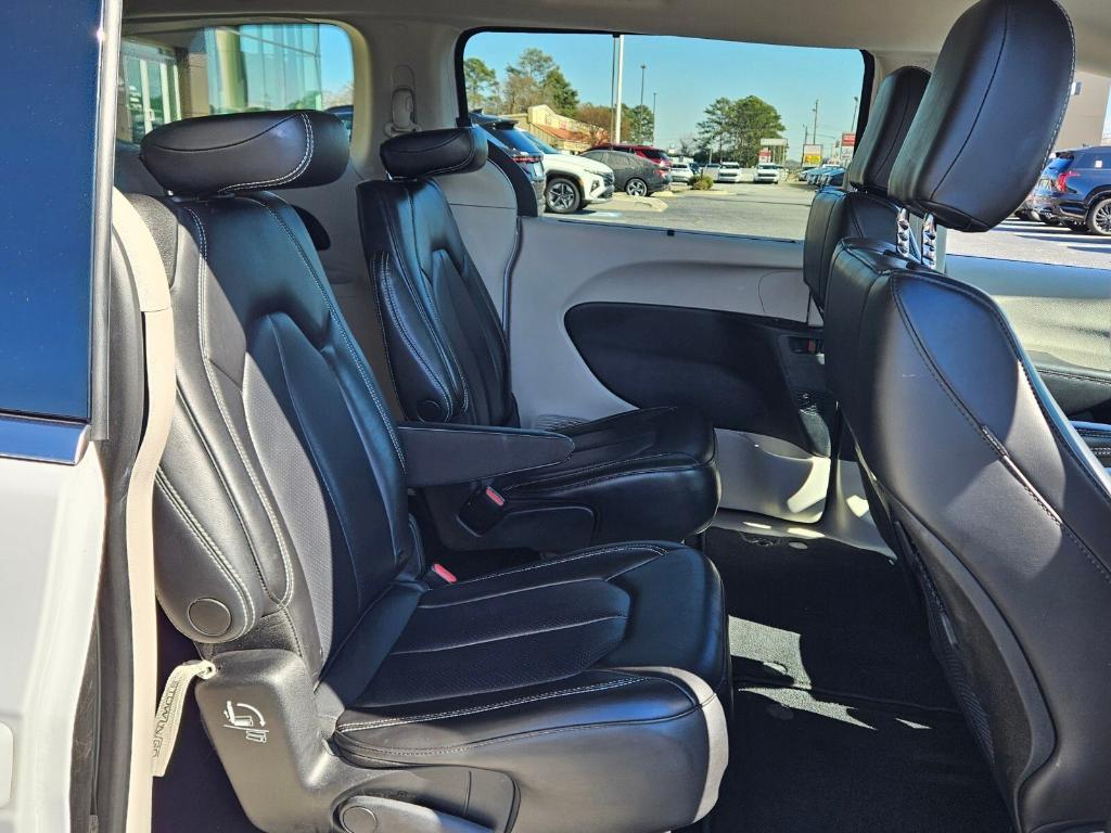 used 2023 Chrysler Pacifica car, priced at $21,720