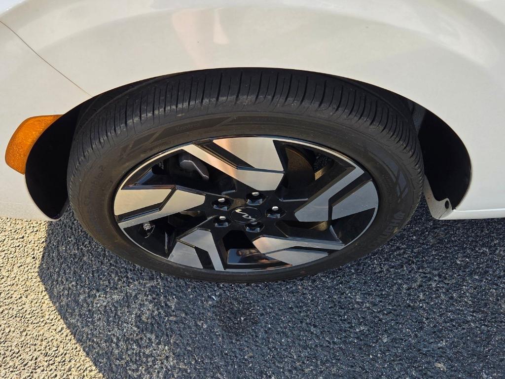 used 2024 Kia Soul car, priced at $18,820