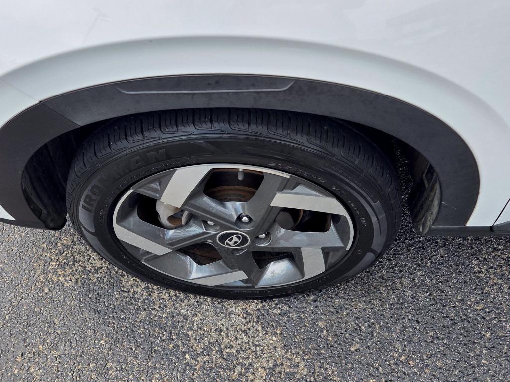 used 2021 Hyundai Venue car, priced at $13,920