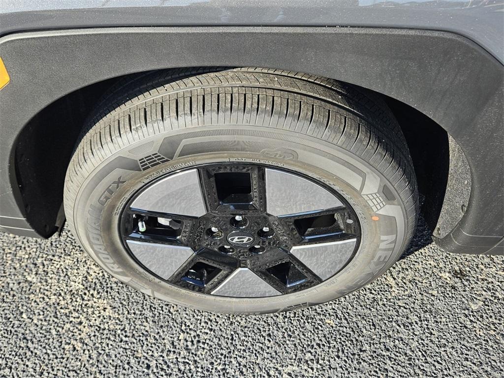 new 2026 Hyundai SANTA FE HEV car, priced at $34,050