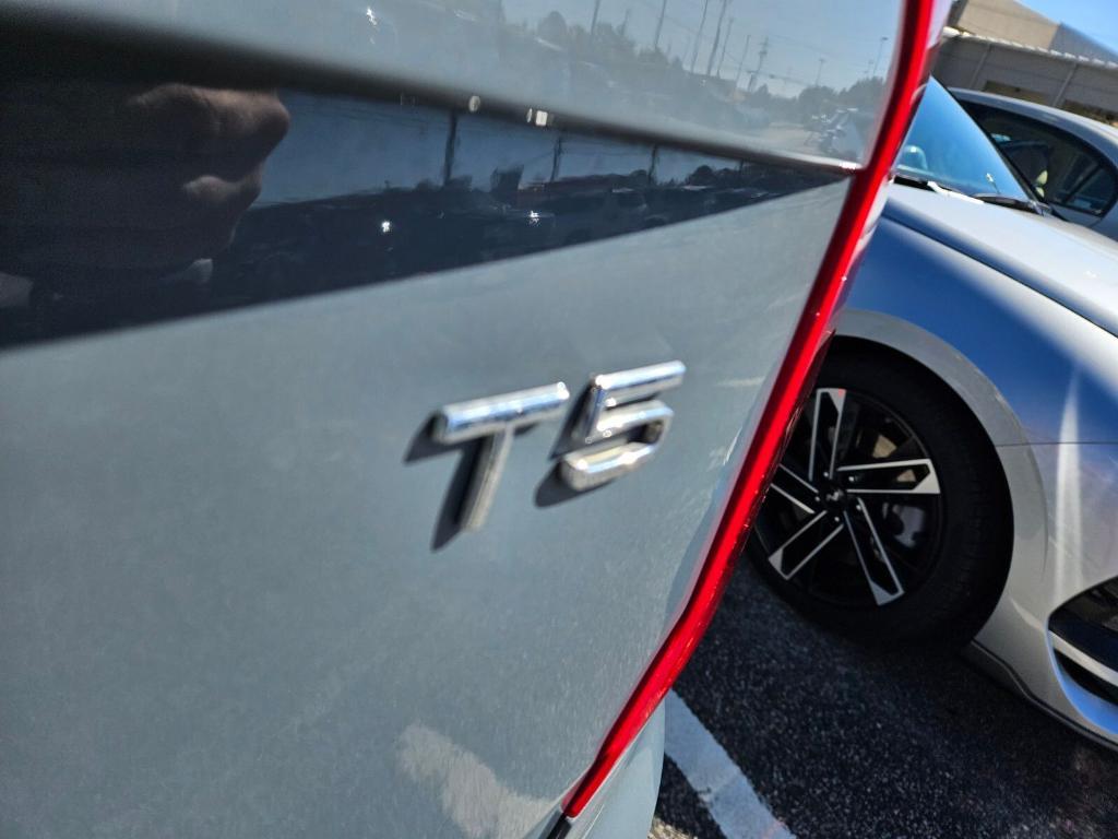 used 2021 Volvo XC90 car, priced at $20,420