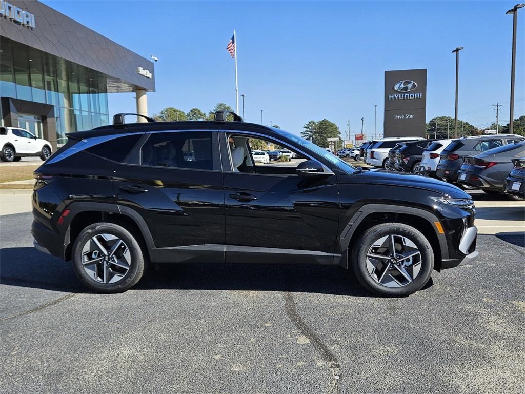 new 2026 Hyundai TUCSON Hybrid car, priced at $34,445