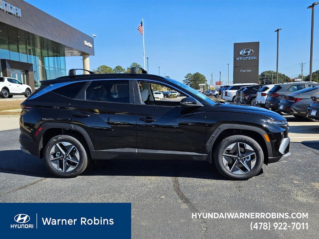 new 2026 Hyundai TUCSON Hybrid car, priced at $33,500